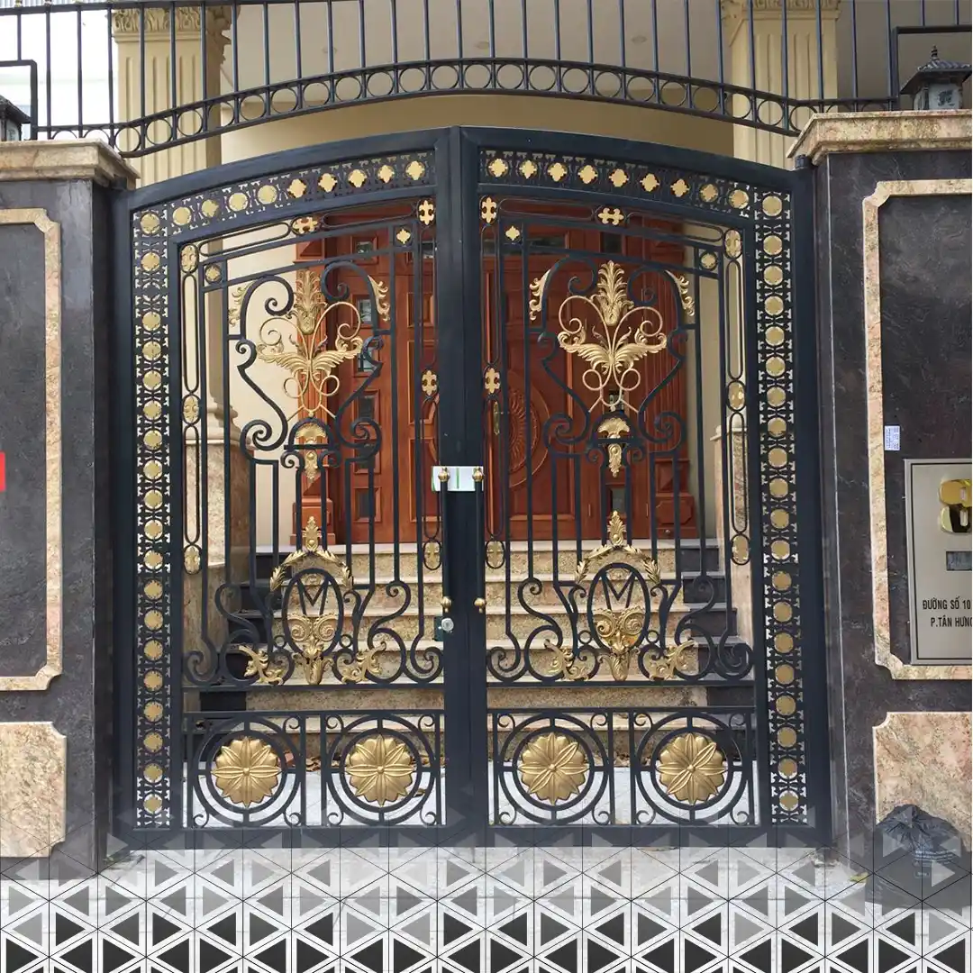 الابواب الحديد