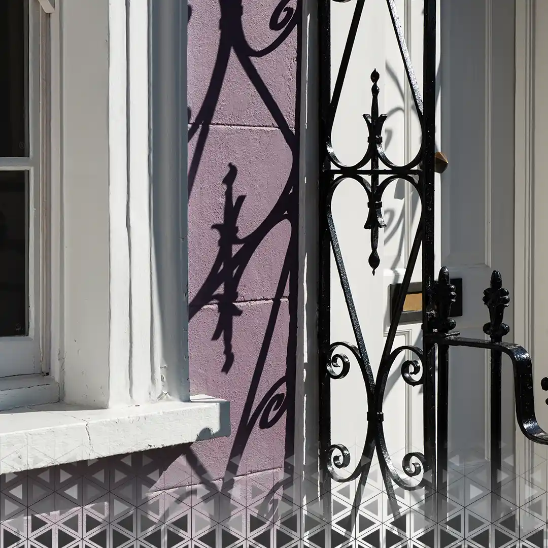 حواجز وطاولات حديدية copy 3