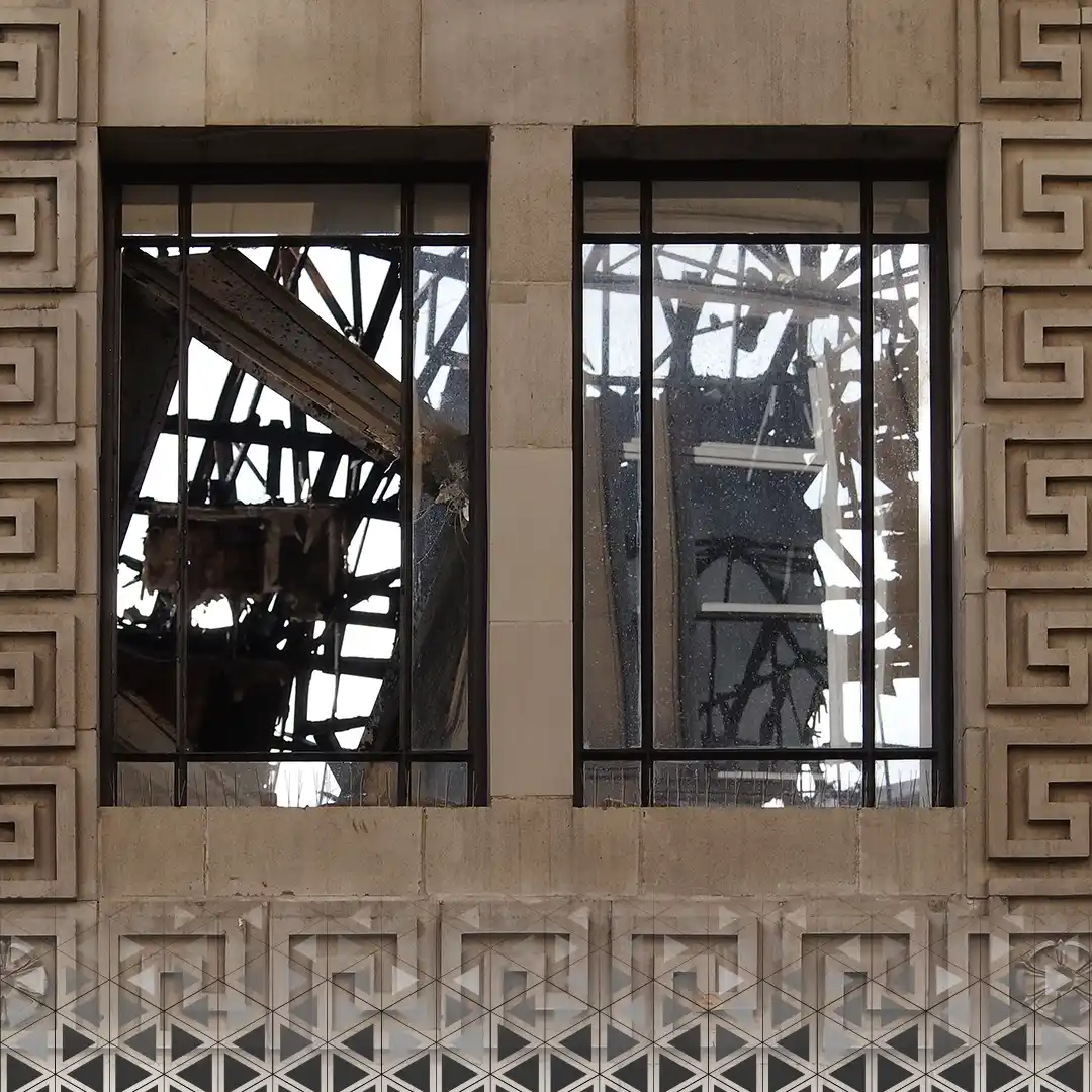 حواجز وطاولات حديدية copy