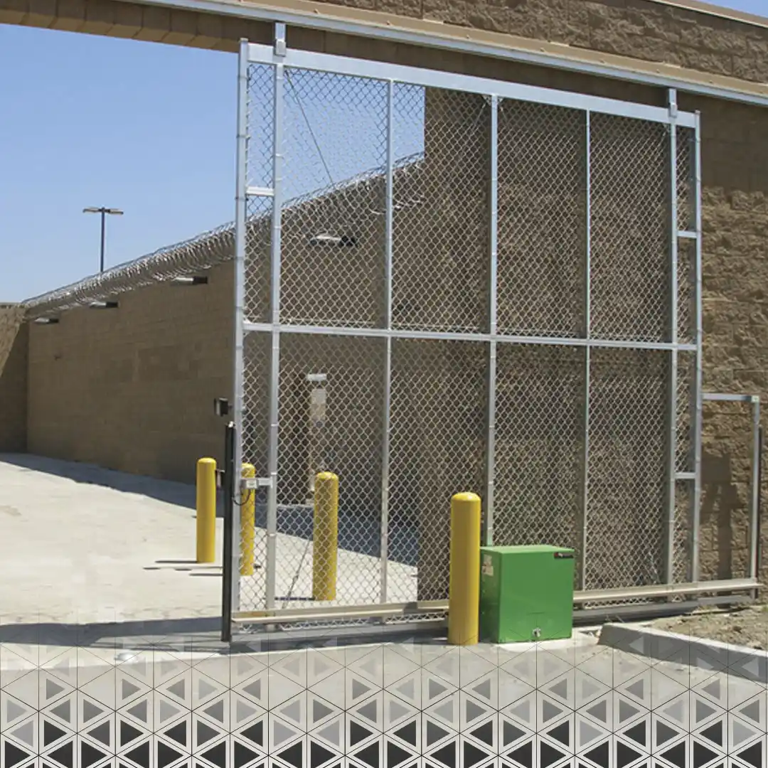 • أبواب الشتر حديد copy 4